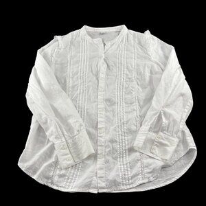 Old Navy Women's White Long Sleeve Button-Up‎ Blouse size Medium